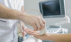 diagnóstico de doenças para dores nas articulações dos dedos